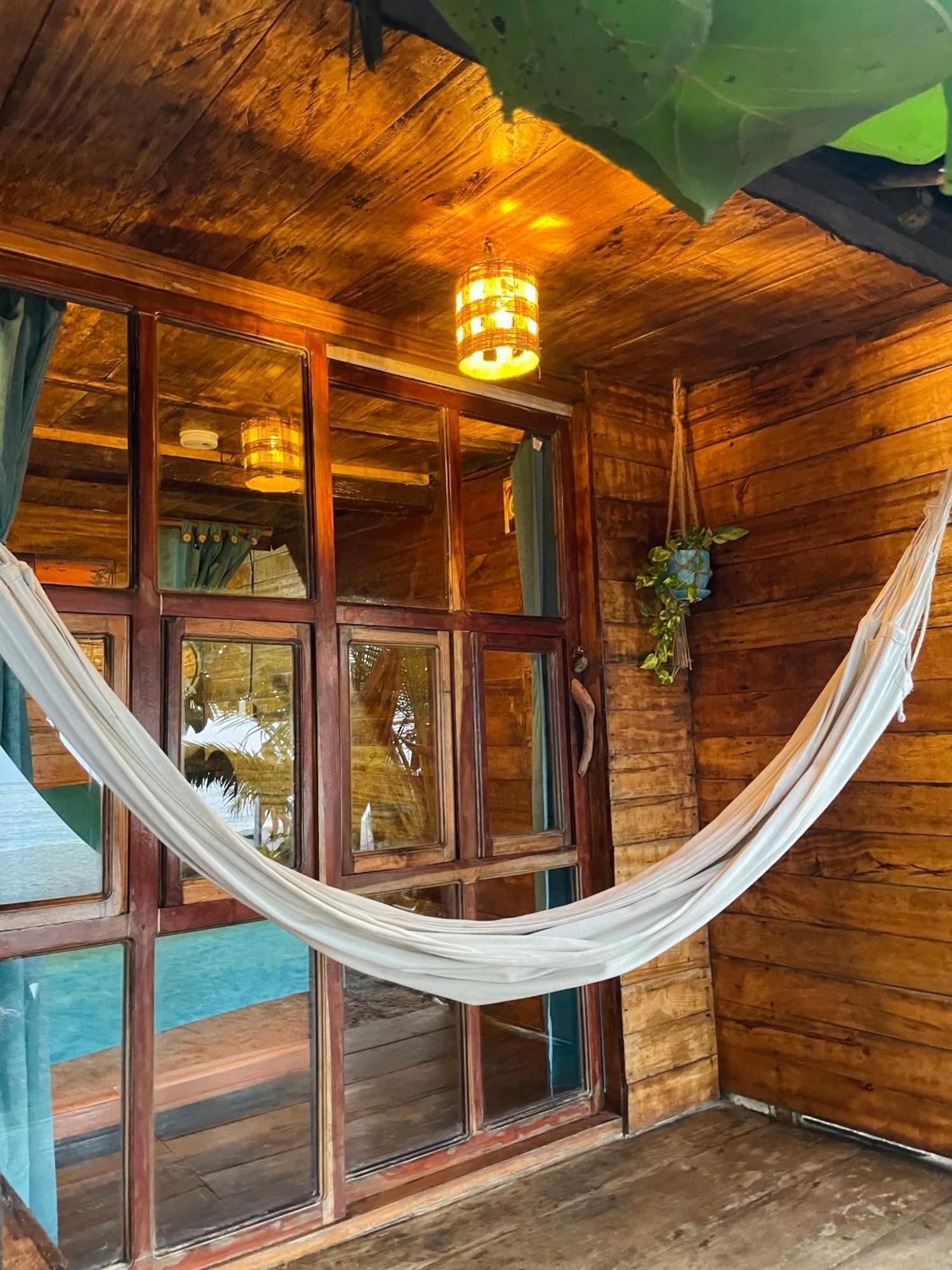 Hotel Chill And Surf Mendihuaca à Guachaca Extérieur photo