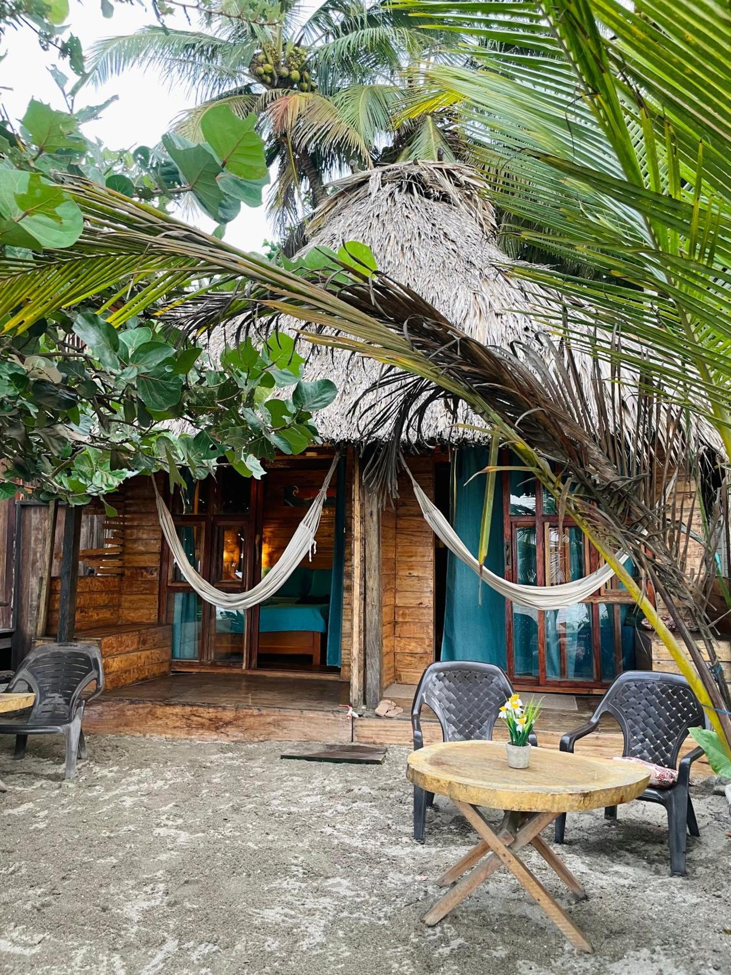 Hotel Chill And Surf Mendihuaca à Guachaca Extérieur photo