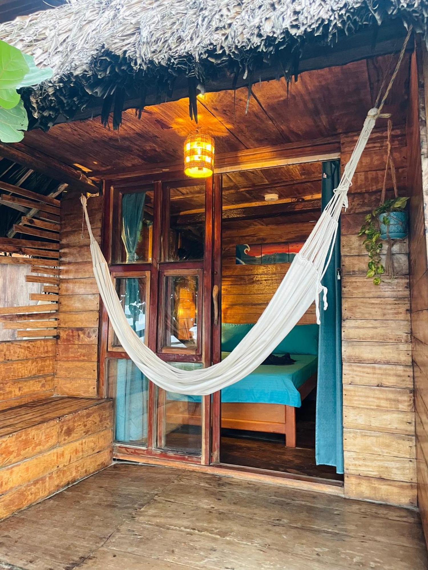 Hotel Chill And Surf Mendihuaca à Guachaca Extérieur photo